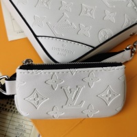 $85.00 USD Louis Vuitton AAA Man Messenger Bags #904738