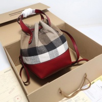 $100.00 USD Burberry AAA Messenger Bags For Women #905548