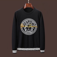 $88.00 USD Versace Tracksuits Long Sleeved For Men #906408