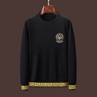 $88.00 USD Versace Tracksuits Long Sleeved For Men #906424