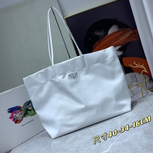 Prada AAA Quality Handbags For Women #907355