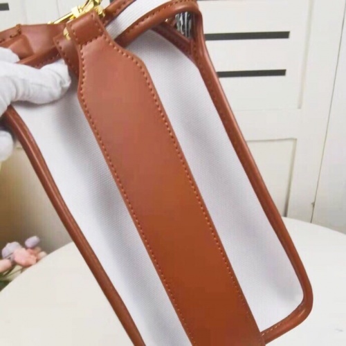 Replica Fendi AAA Quality Handbags For Women #907933 $140.00 USD for Wholesale