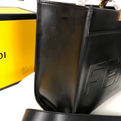 Replica Fendi AAA Quality Handbags For Women #907938 $160.00 USD for Wholesale