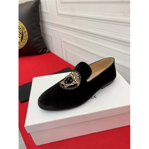 Replica Versace Leather Shoes For Men #907972 $92.00 USD for Wholesale