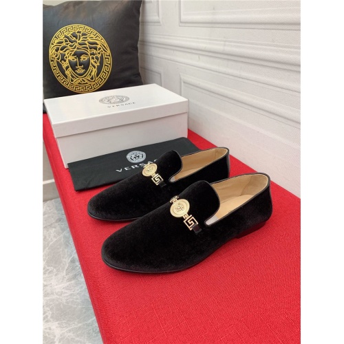 Replica Versace Leather Shoes For Men #907973 $92.00 USD for Wholesale