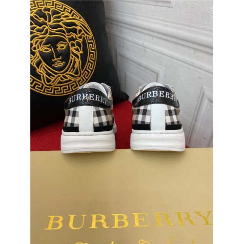 Replica Burberry Casual Shoes For Men #907984 $72.00 USD for Wholesale