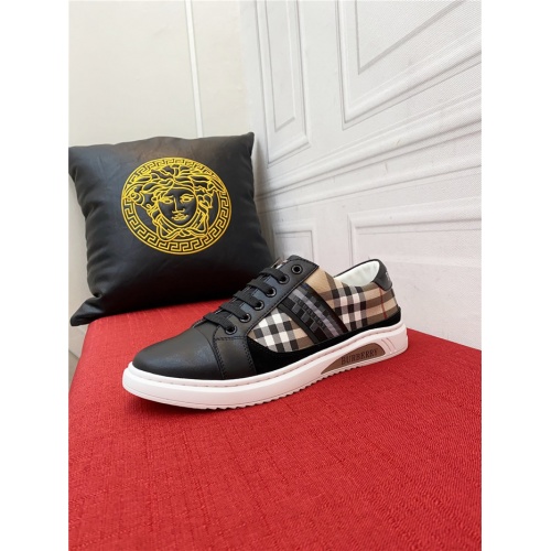 Replica Burberry Casual Shoes For Men #907985 $72.00 USD for Wholesale