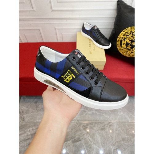 Replica Burberry Casual Shoes For Men #907988 $72.00 USD for Wholesale