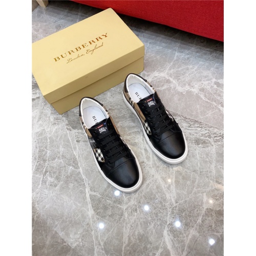 Replica Burberry Casual Shoes For Men #907988 $72.00 USD for Wholesale