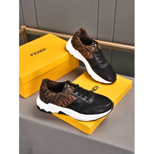 Fendi Casual Shoes For Men #908164