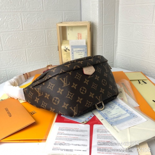 Louis Vuitton AAA Quality Messenger Bags For Women #908606