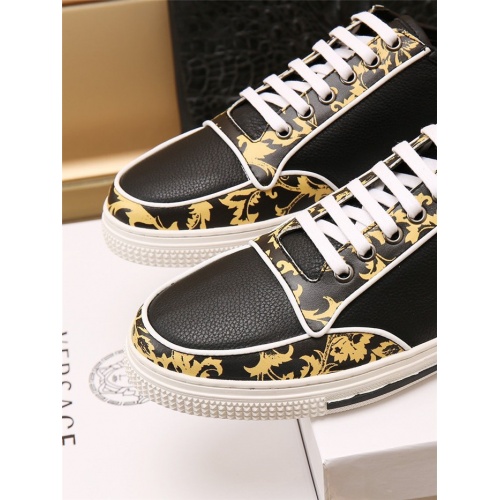 Replica Versace Casual Shoes For Men #908651 $80.00 USD for Wholesale