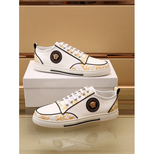 Replica Versace Casual Shoes For Men #908652 $80.00 USD for Wholesale