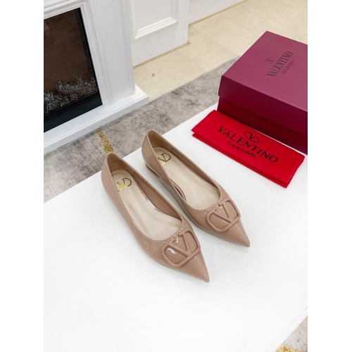 Valentino Flat Shoes For Women #909033 $82.00 USD, Wholesale Replica Valentino Flat Shoes