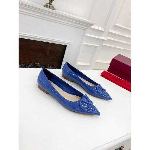 Valentino Flat Shoes For Women #909039 $82.00 USD, Wholesale Replica Valentino Flat Shoes