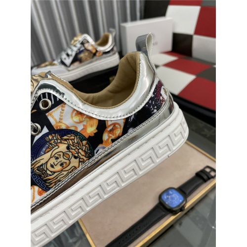 Replica Versace Casual Shoes For Men #909074 $72.00 USD for Wholesale