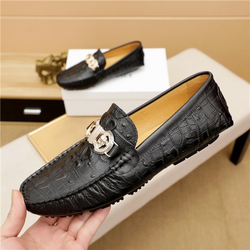 Replica Versace Leather Shoes For Men #909708 $68.00 USD for Wholesale