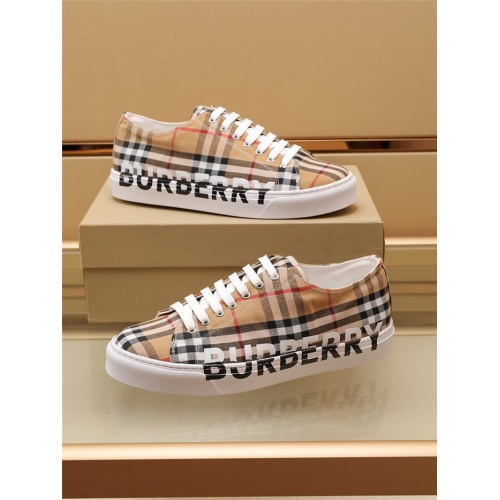 Replica Burberry Casual Shoes For Men #909748 $82.00 USD for Wholesale