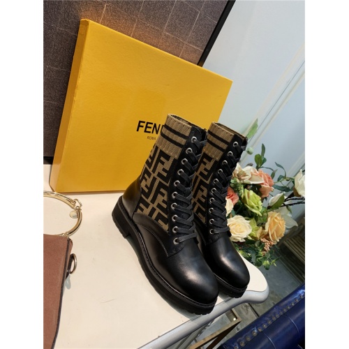 Fendi Fashion Boots For Women #910015
