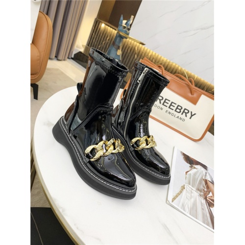 Givenchy Boots For Women #910030
