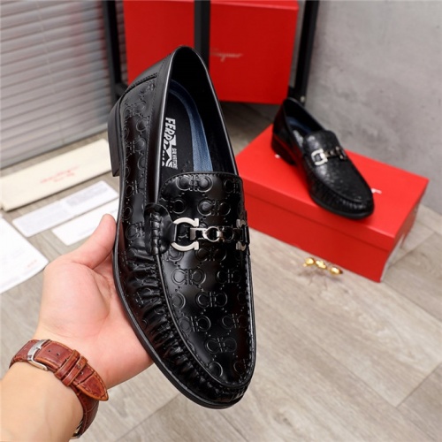 Replica Salvatore Ferragamo Leather Shoes For Men #910118 $82.00 USD for Wholesale