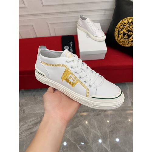 Replica Versace Casual Shoes For Men #910123 $72.00 USD for Wholesale