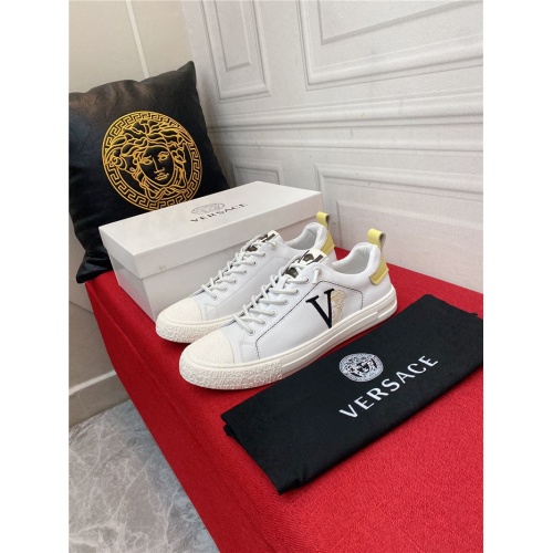 Replica Versace Casual Shoes For Men #910125 $72.00 USD for Wholesale