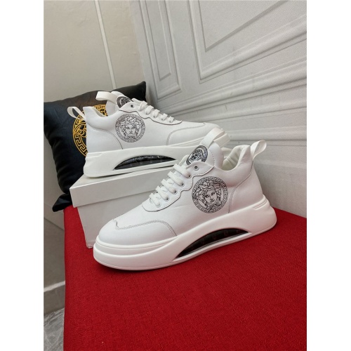 Versace Casual Shoes For Men #910133 $85.00 USD, Wholesale Replica Versace Casual Shoes