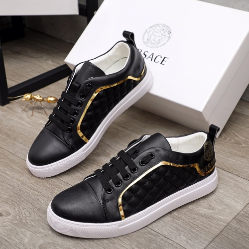 Versace Casual Shoes For Men #910176 $68.00 USD, Wholesale Replica Versace Casual Shoes