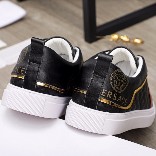Replica Versace Casual Shoes For Men #910176 $68.00 USD for Wholesale