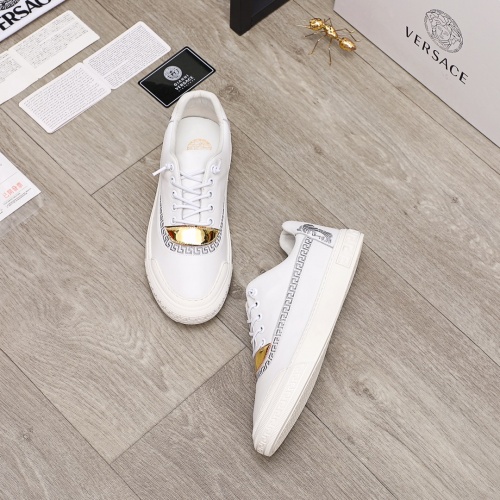 Replica Versace Casual Shoes For Men #910178 $68.00 USD for Wholesale