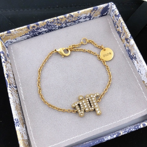 Christian Dior Bracelets #910393 $27.00 USD, Wholesale Replica Christian Dior Bracelets