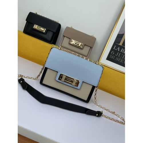 Yves Saint Laurent YSL AAA Messenger Bags For Women #910452 $92.00 USD, Wholesale Replica Yves Saint Laurent YSL AAA Quality Messenger Bags