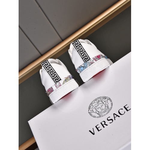 Replica Versace Casual Shoes For Men #911271 $72.00 USD for Wholesale