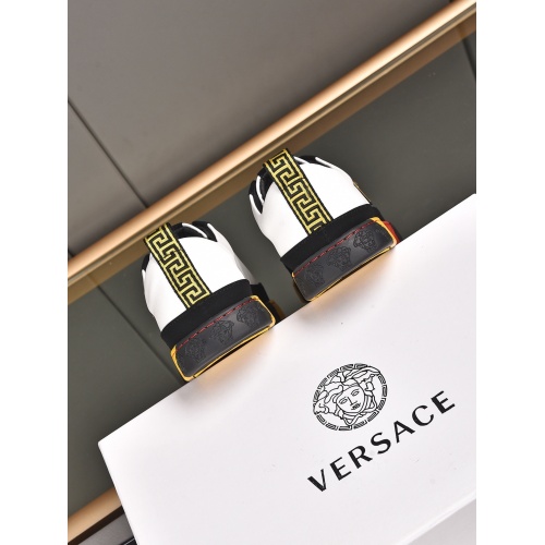Replica Versace Casual Shoes For Men #911275 $72.00 USD for Wholesale