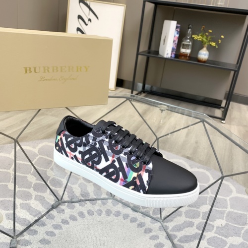 Replica Burberry Casual Shoes For Men #911302 $72.00 USD for Wholesale