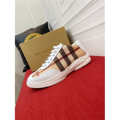 Replica Burberry Casual Shoes For Men #911678 $72.00 USD for Wholesale
