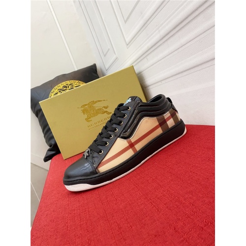 Replica Burberry Casual Shoes For Men #911686 $80.00 USD for Wholesale
