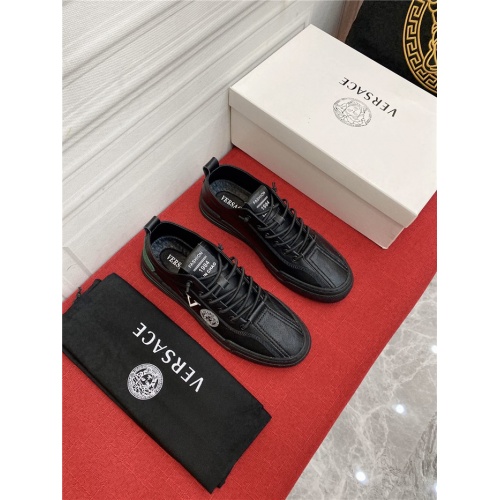 Versace Casual Shoes For Men #911689 $72.00 USD, Wholesale Replica Versace Casual Shoes