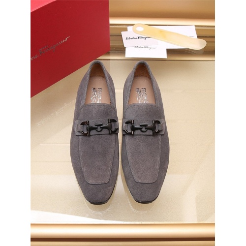 Replica Salvatore Ferragamo Leather Shoes For Men #911704 $118.00 USD for Wholesale