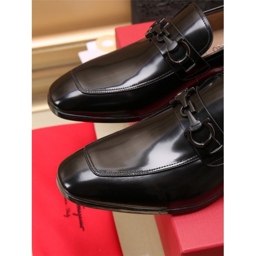 Replica Salvatore Ferragamo Leather Shoes For Men #911706 $118.00 USD for Wholesale
