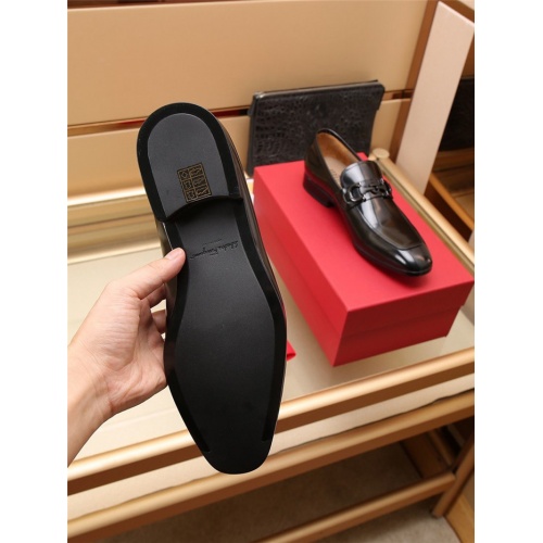 Replica Salvatore Ferragamo Leather Shoes For Men #911706 $118.00 USD for Wholesale