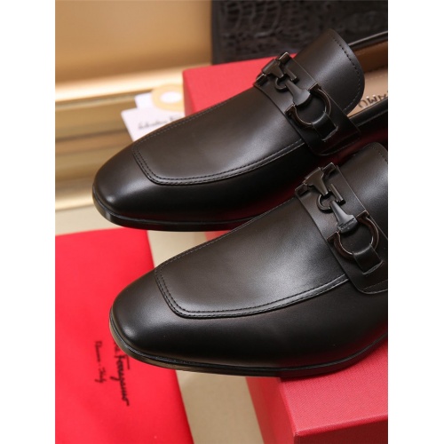 Replica Salvatore Ferragamo Leather Shoes For Men #911707 $118.00 USD for Wholesale