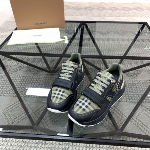 Replica Burberry Casual Shoes For Men #912254 $76.00 USD for Wholesale
