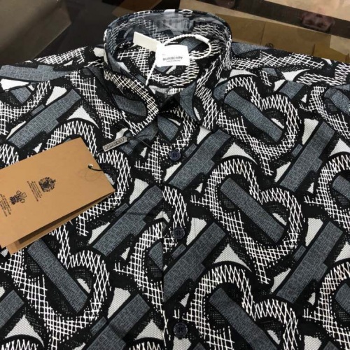 Replica Burberry Shirts Long Sleeved For Men #912811 $81.00 USD for Wholesale