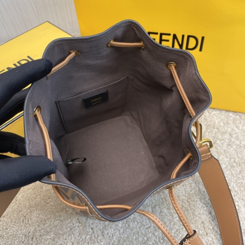 Replica Fendi AAA Messenger Bags For Women #912818 $140.00 USD for Wholesale
