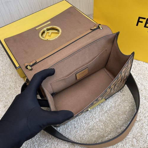 Replica Fendi AAA Messenger Bags For Women #912832 $160.00 USD for Wholesale