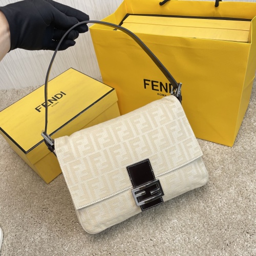 Fendi AAA Messenger Bags For Women #912847 $125.00 USD, Wholesale Replica Fendi AAA Messenger Bags