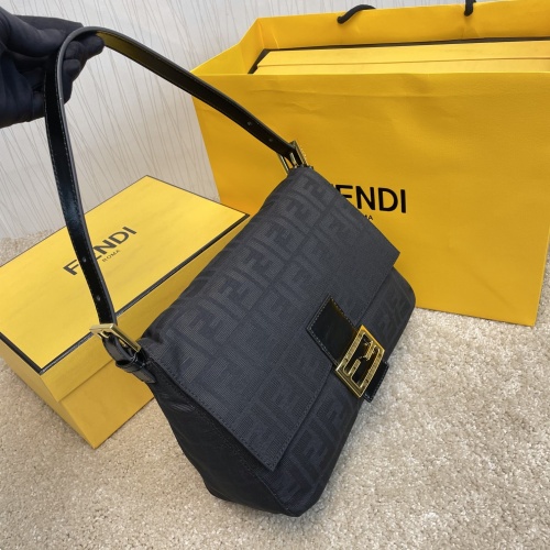 Replica Fendi AAA Messenger Bags For Women #912848 $125.00 USD for Wholesale