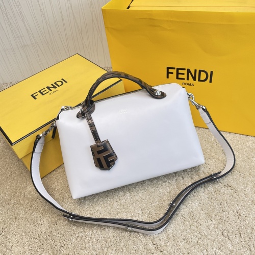 Fendi AAA Messenger Bags For Women #912852 $140.00 USD, Wholesale Replica Fendi AAA Messenger Bags